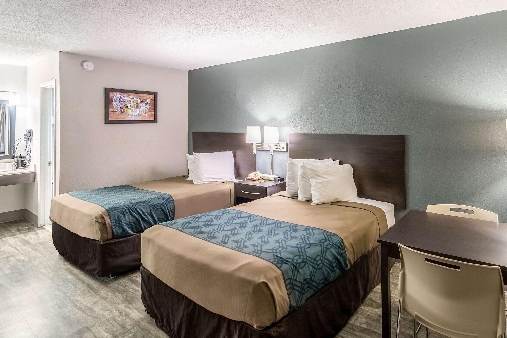 Econo Lodge Крествю Екстериор снимка