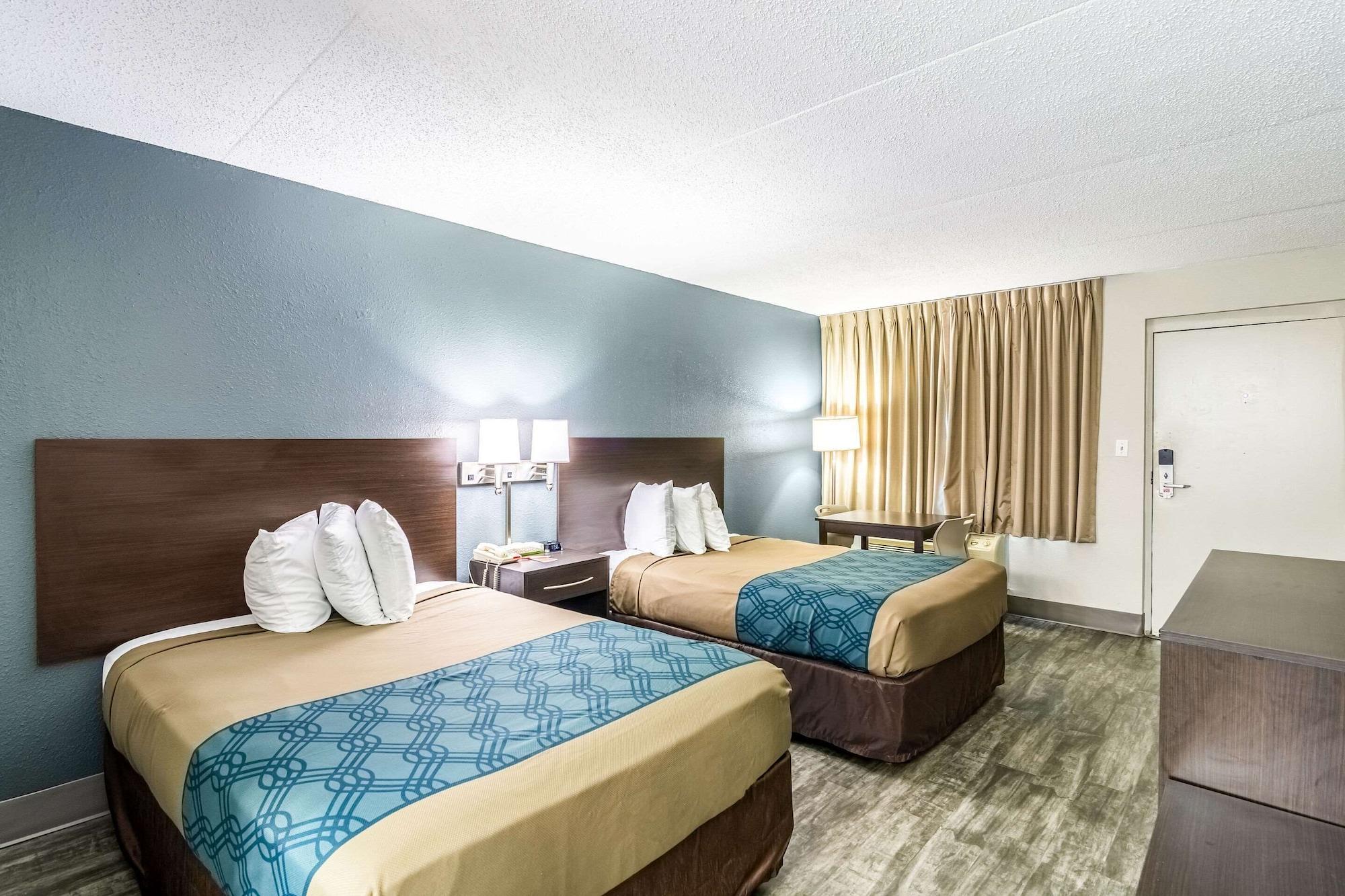 Econo Lodge Крествю Екстериор снимка