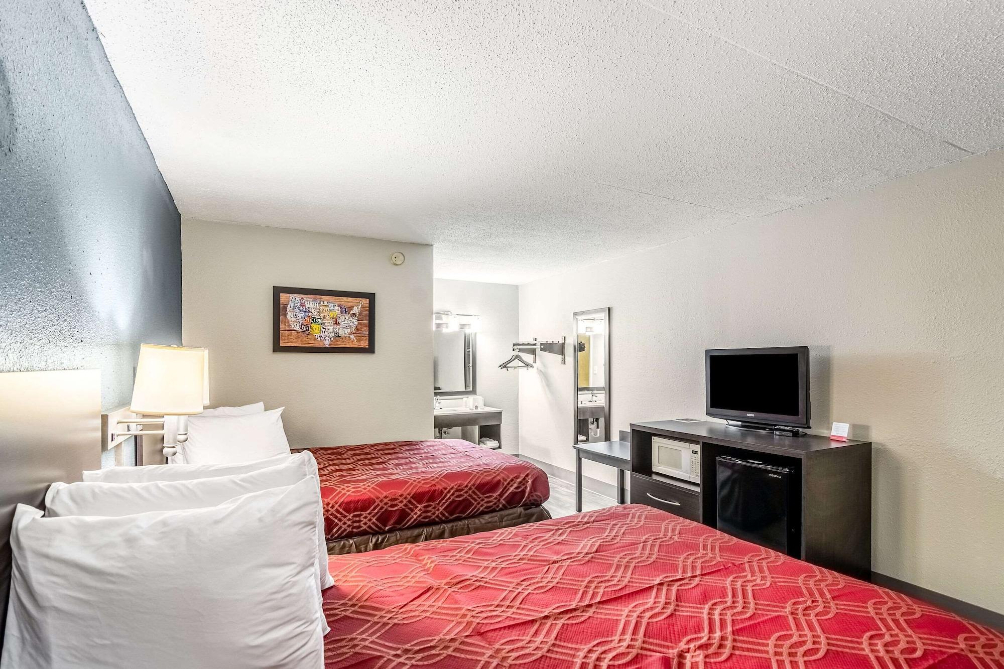 Econo Lodge Крествю Екстериор снимка